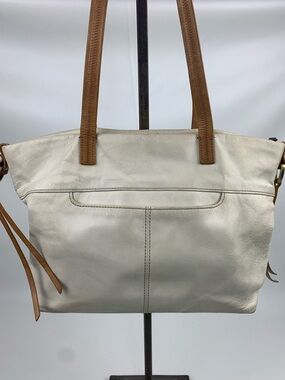 HOBO Creme Leather Tote handBag Tan Handles Floral lined pockets brass accents